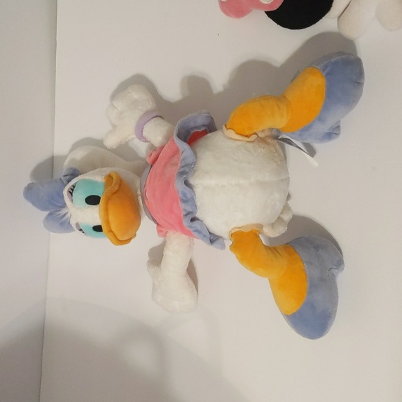 Disney Minnie Mouse and Daisy Plushies - Picture 5 of 9